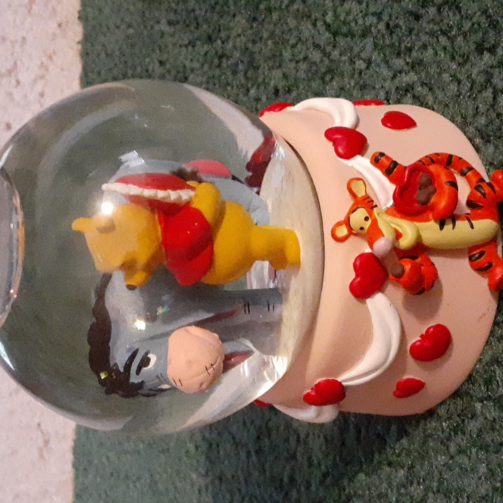 *February* Disney glitter globe 4" tall